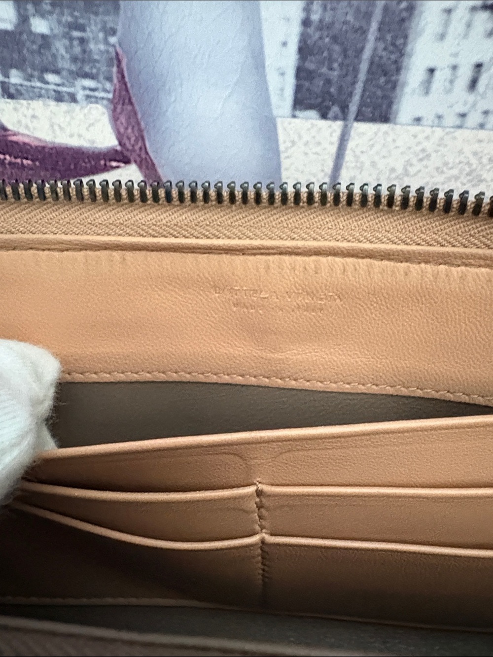 Bottega Veneta Tan Woven Leather Zip-Around Wallet - Picture 15 of 16